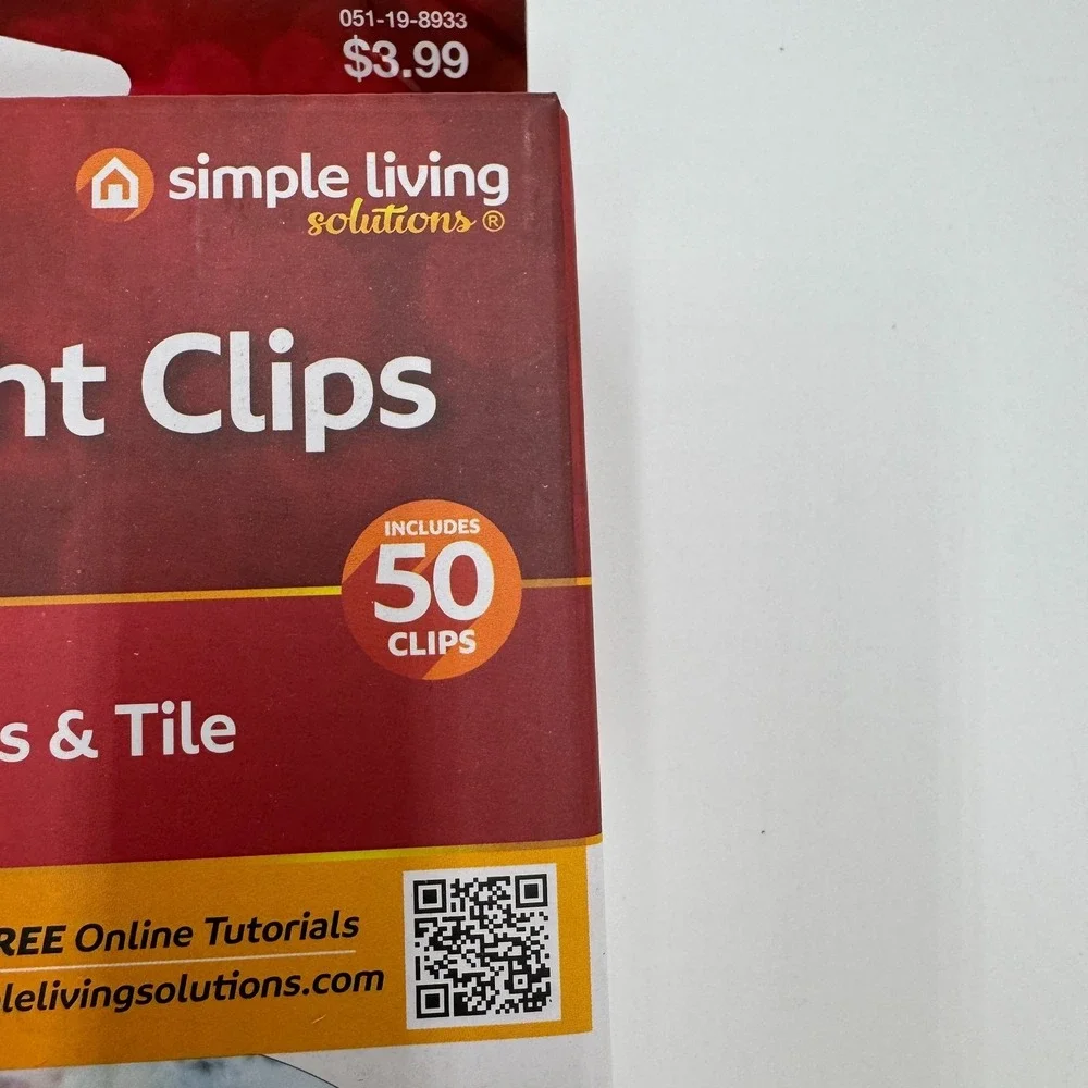 Universal Christmas Light Clips 50ct Outdoor Gutter Shingle Mount NEW